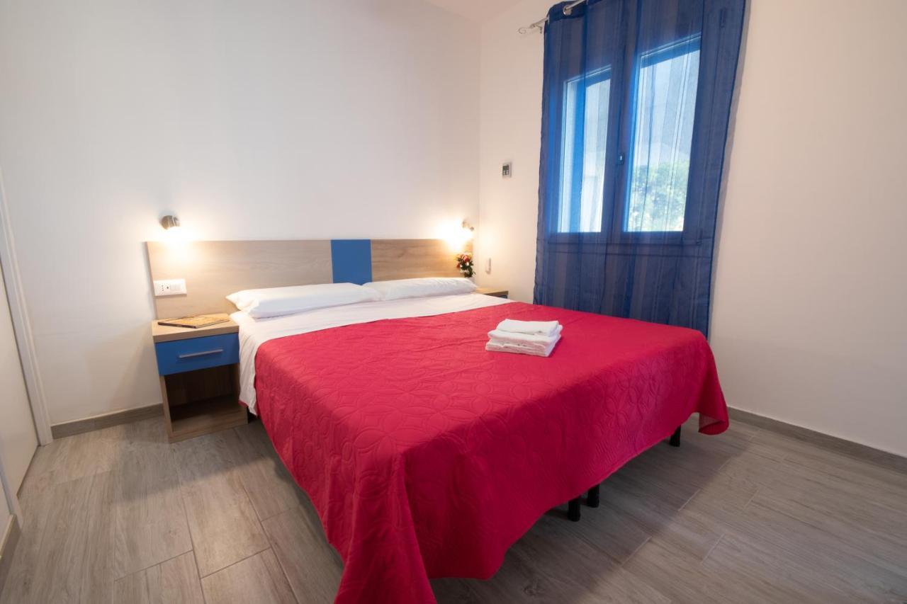 Bed & Blu Hotel La Caletta Kültér fotó
