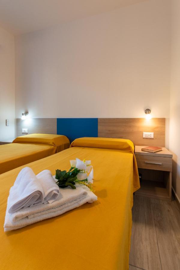 Bed & Blu Hotel La Caletta Kültér fotó