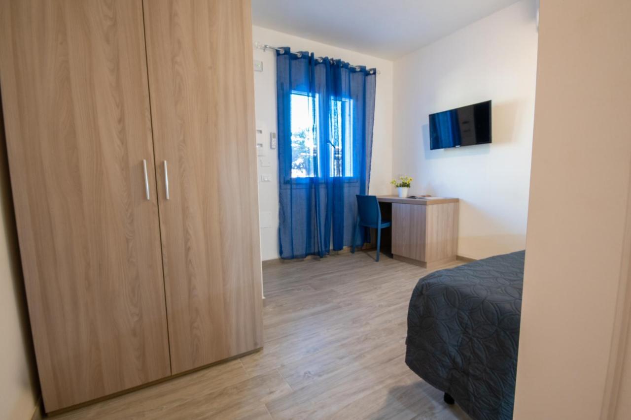 Bed & Blu Hotel La Caletta Kültér fotó