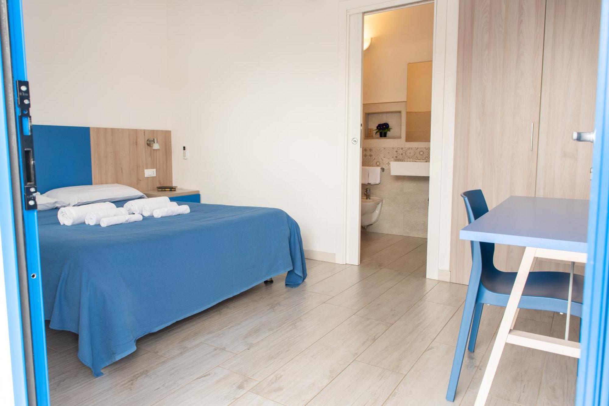 Bed & Blu Hotel La Caletta Kültér fotó