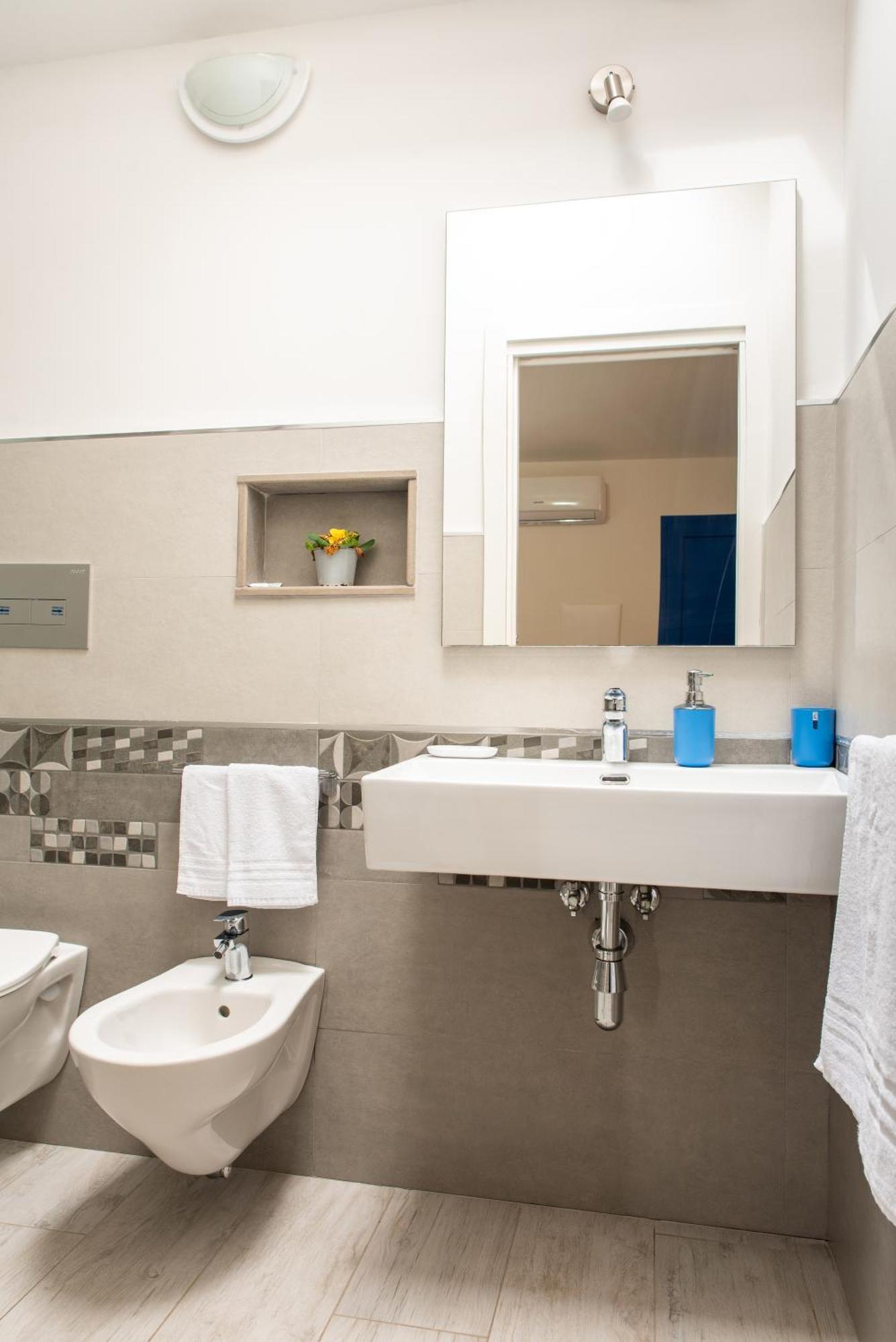 Bed & Blu Hotel La Caletta Kültér fotó